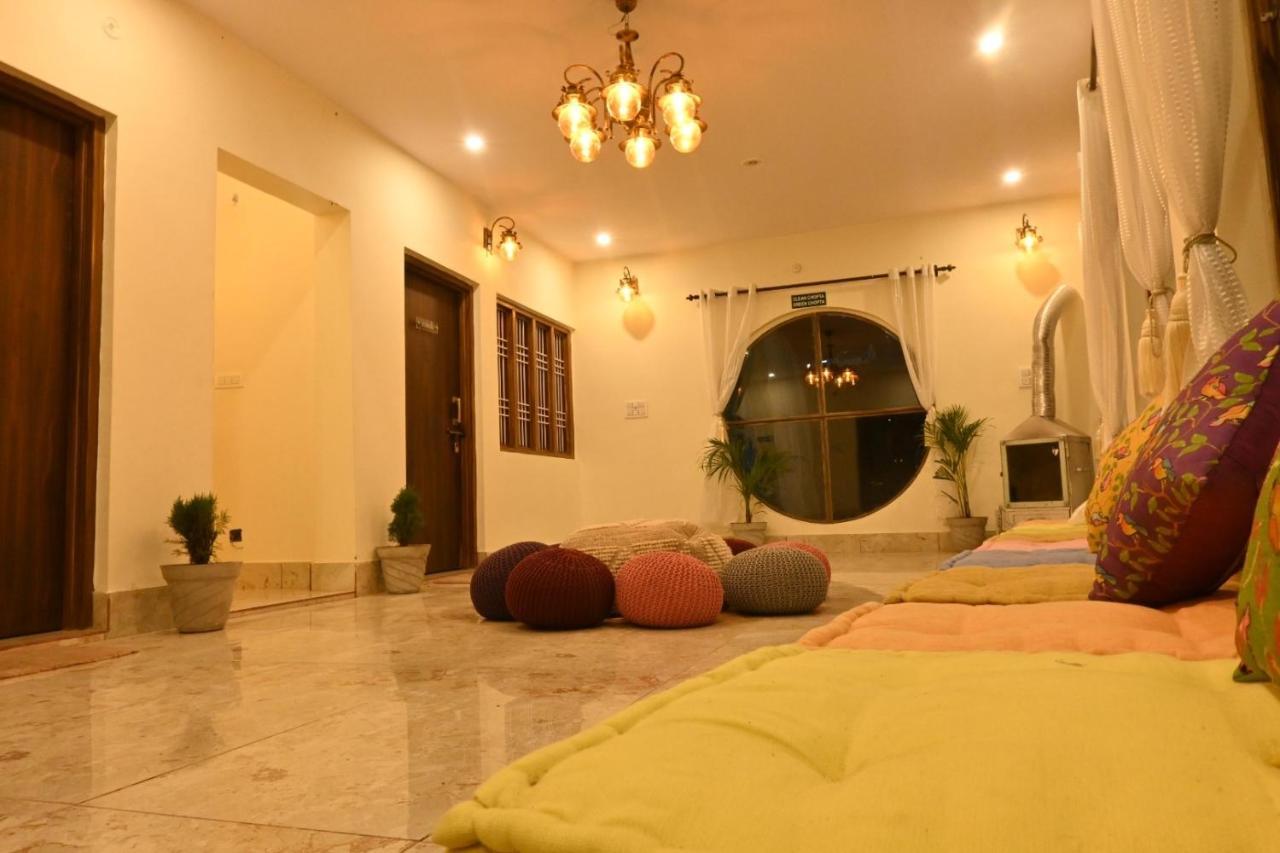 Hotel The Bunker House Chopta Exterior foto
